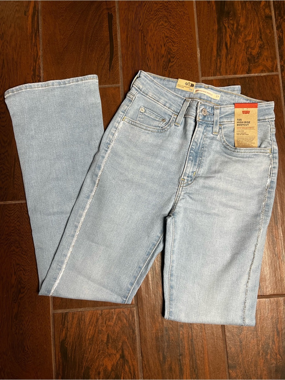 Levi’s 725 High Rise Bootcut Light Wash Rhinestone Diamonds Denim Jeans Size 27